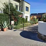 Mit Terrasse Am Jakobsberg Pensionat 3*